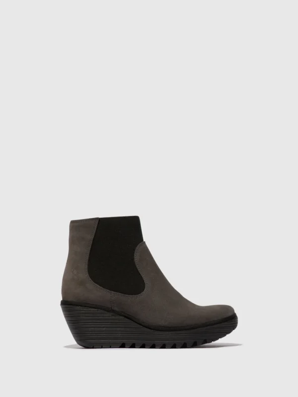 Chelsea Ankle Boots YADE398FLY DIESEL